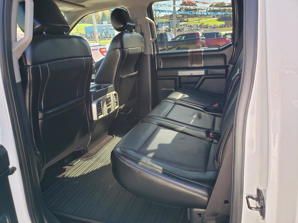 Used 2015 Ford F150 Lariat w/ Equipment Group 502A Luxury AWD/4WD image 12