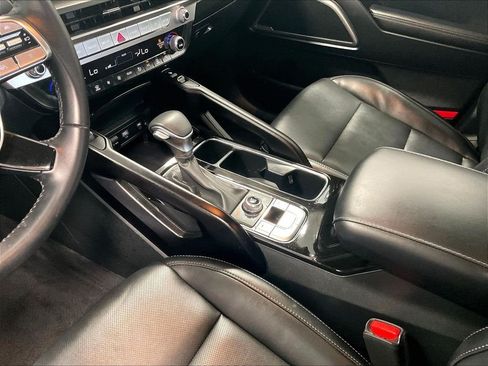 Used 2024 Kia Telluride S AWD/4WD image 21