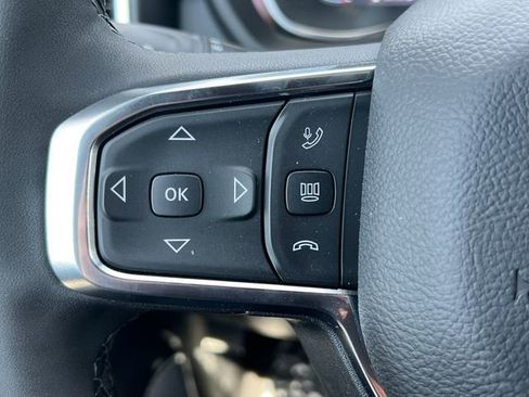 New 2026 RAM 2500 Laramie AWD/4WD image 25
