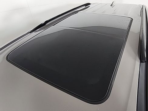 New 2026 Chevrolet Traverse Z71 w/ Enhanced Driving Package image 16