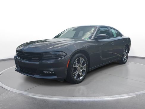 Used 2015 Dodge Charger SXT AWD/4WD image 1