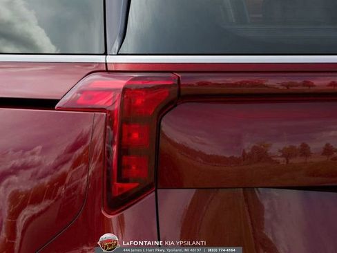 New 2026 Kia Carnival LXS image 11