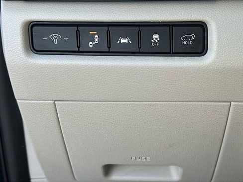 Used 2021 Kia Telluride EX w/ EX Premium Package image 18