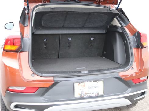 Used 2020 Buick Encore GX Preferred w/ Cold Weather Comfort Package AWD/4WD image 11