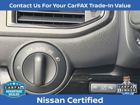 Certified 2024 Nissan Titan SV w/ SV Bronze Edition Package image 28