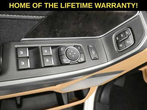 Used 2023 Ford F250 Lariat w/ Lariat Ultimate Package AWD/4WD image 13