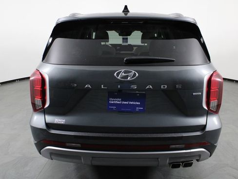 Certified 2024 Hyundai Palisade Limited image 7