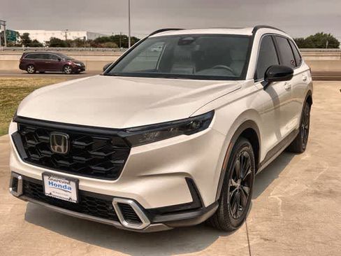 Used 2024 Honda CR-V Sport Touring image 2