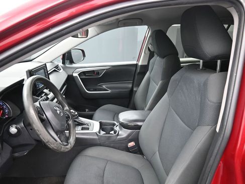 Certified 2020 Toyota RAV4 LE w/ All Weather Liner Package image 18