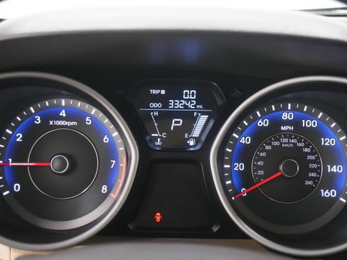 Used 2012 Hyundai Elantra GLS w/ Preferred Pkg 3 FWD image 16