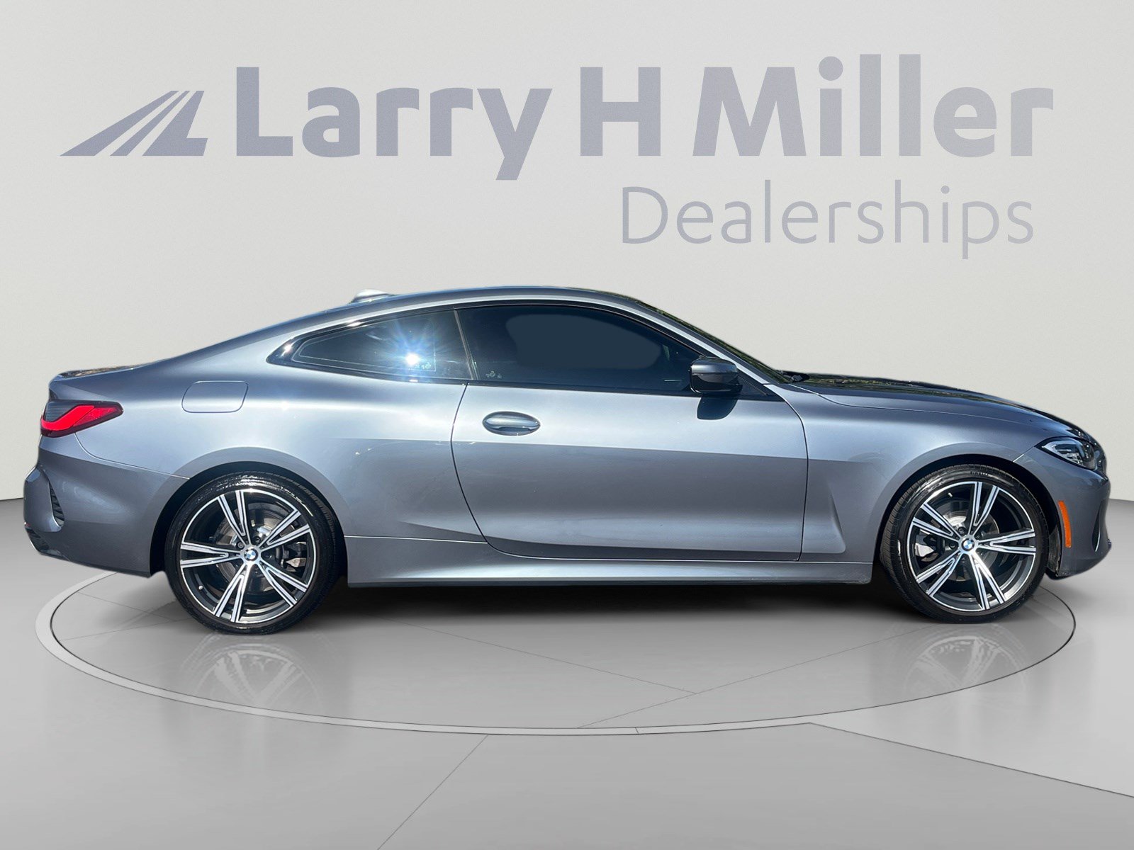 Used 2021 BMW 430i xDrive Coupe w/ Convenience Package AWD/4WD image 6