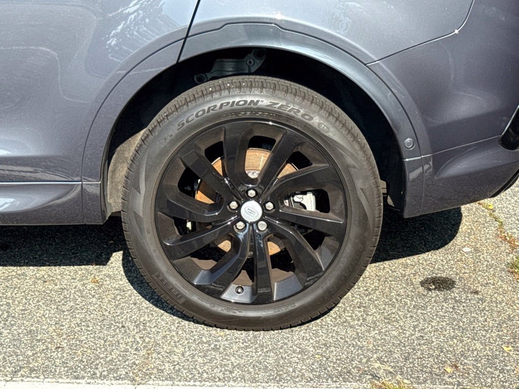 Certified 2025 Land Rover Discovery Sport S AWD/4WD image 10