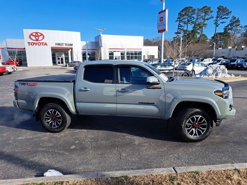Used 2023 Toyota Tacoma TRD Sport image 6