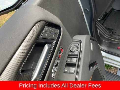 New 2026 GMC Sierra 1500 AT4 w/ AT4 Premium Package AWD/4WD image 5