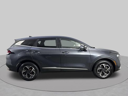 Used 2023 Kia Sportage LX AWD/4WD image 34
