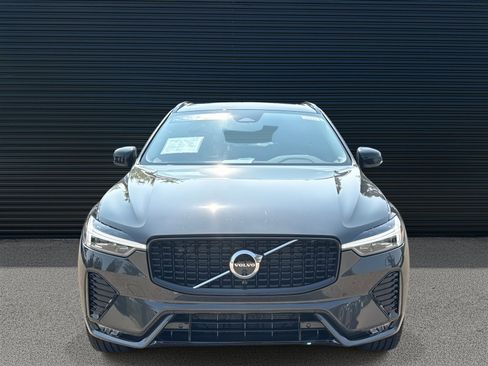 Certified 2025 Volvo XC60 B5 Plus w/ Climate Package image 2