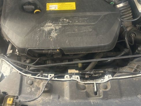 Used 2015 Ford Escape SE FWD image 13