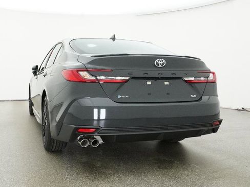 New 2026 Toyota Camry SE FWD image 25