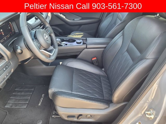 Used 2024 Nissan Rogue Platinum w/ Platinum Premium Package AWD/4WD image 14