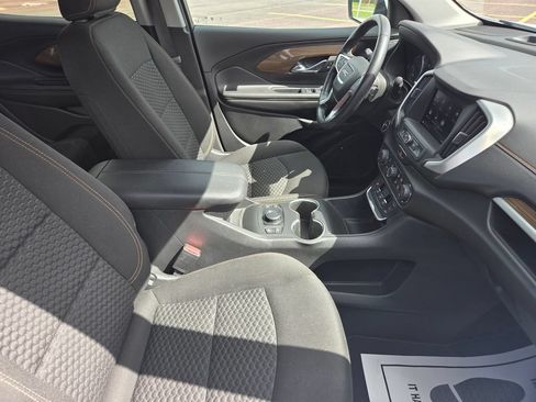 Used 2020 GMC Terrain SLE w/ Driver Convenience Package FWD image 34