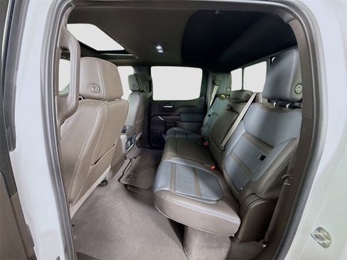 Used 2020 GMC Sierra 1500 Denali w/ Denali Ultimate Package image 17