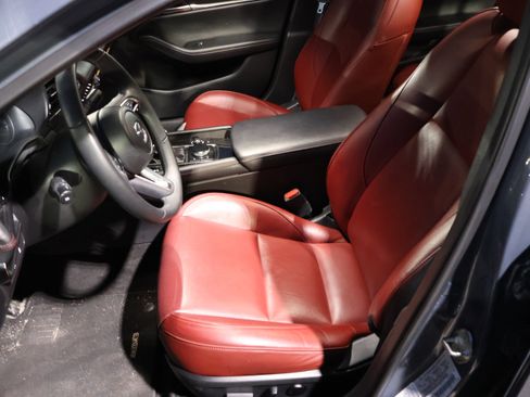 Used 2025 MAZDA MAZDA3 s image 39