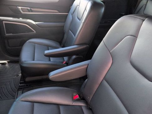 Used 2023 Kia Telluride S w/ S Sunroof Package AWD/4WD image 19