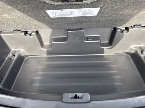 Certified 2022 Buick Enclave Avenir w/ Avenir Technology Package image 45