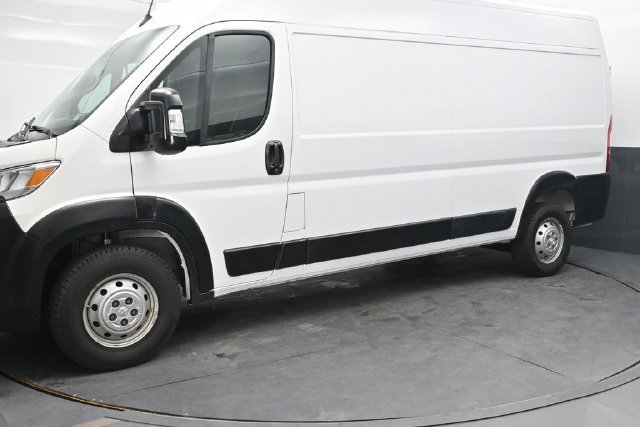 Used 2023 RAM ProMaster 2500 FWD image 3