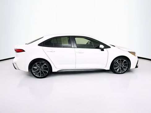 Used 2021 Toyota Corolla SE image 10