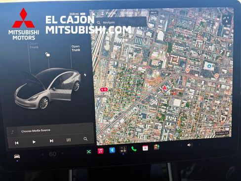 Used 2018 Tesla Model 3 Long Range RWD image 12
