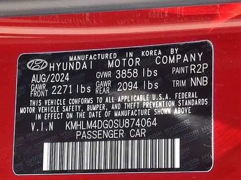 Certified 2025 Hyundai Elantra Sport FWD image 27