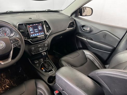 Used 2022 Jeep Cherokee Limited w/ Mopar Interior Package image 23