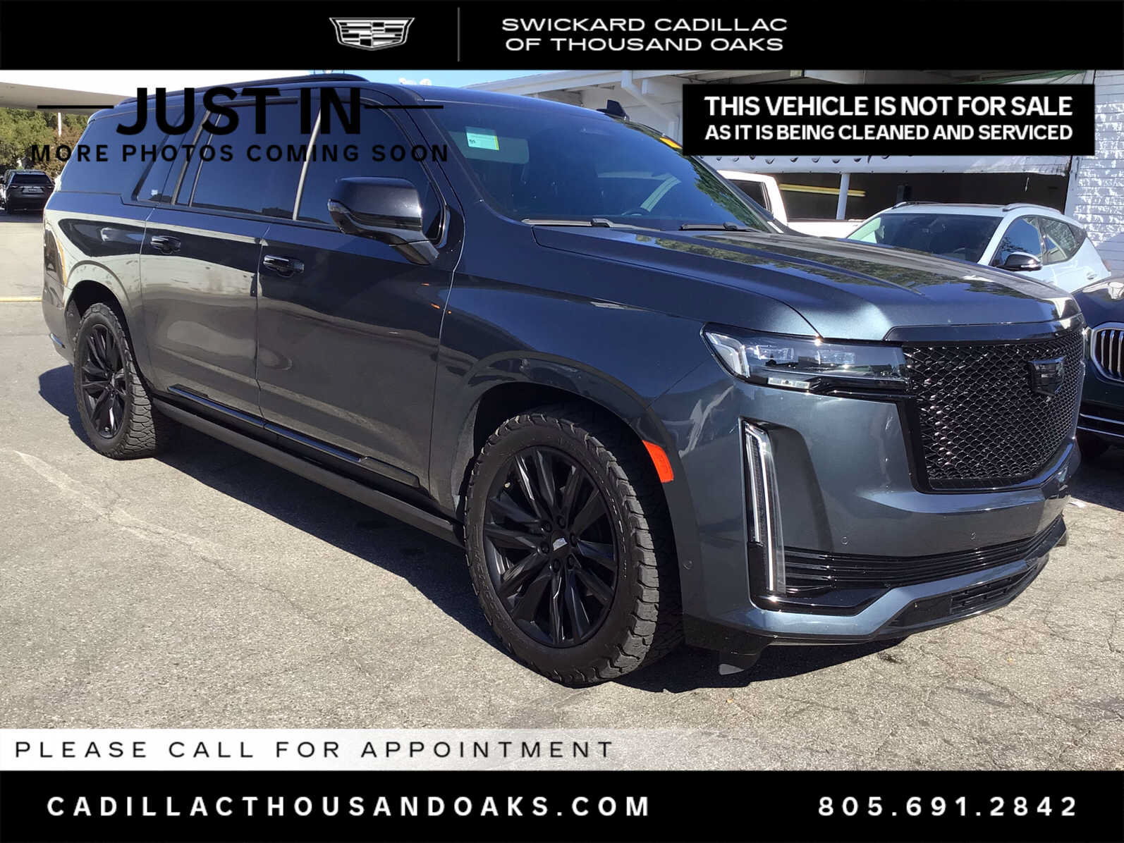 Used 2021 Cadillac Escalade ESV Sport Platinum AWD/4WD image 1