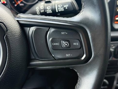 Used 2022 Jeep Wrangler Unlimited Sport AWD/4WD image 14