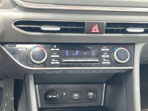 Certified 2023 Hyundai Sonata Limited w/ Cargo Package FWD image 23
