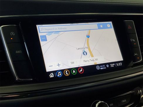 Used 2024 Buick Enclave Premium image 16