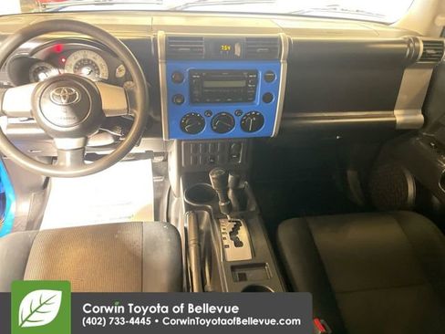 Used 2008 Toyota FJ Cruiser 4WD image 11