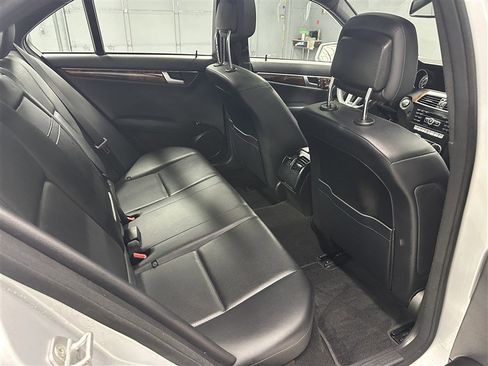 Used 2012 Mercedes-Benz C 300 4MATIC Sedan image 12
