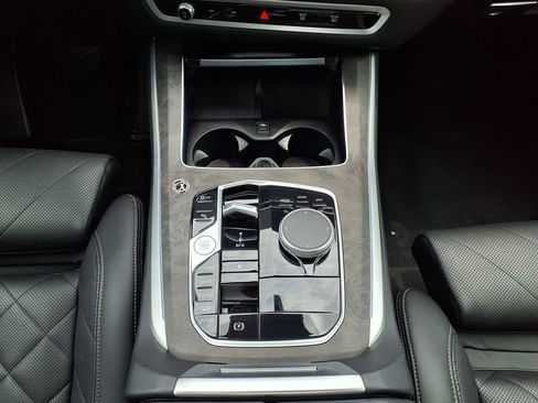 Used 2024 BMW X5 xDrive40i AWD/4WD image 28