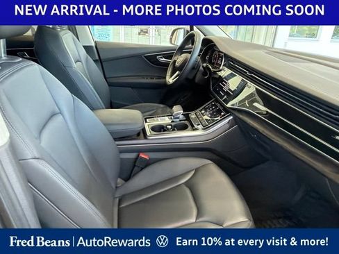 Used 2023 Audi Q7 3.0T Premium w/ Convenience Package AWD/4WD image 12