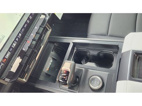 New 2025 GMC Hummer EV 3X w/ Battery Pack, 24 Module Pack image 26