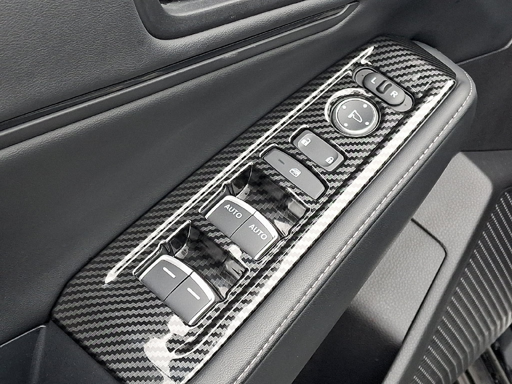 Used 2025 Honda Accord Sport image 14
