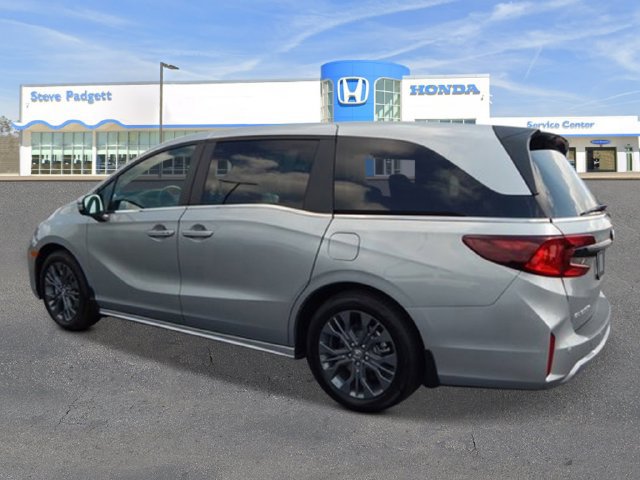 New 2027 Honda Odyssey Touring image 4
