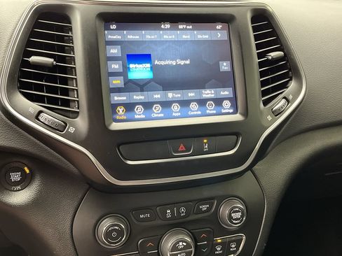 Used 2022 Jeep Cherokee Latitude Lux AWD/4WD image 18