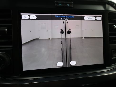 Used 2025 Ford F350 Lariat w/ Lariat Ultimate Package AWD/4WD image 21