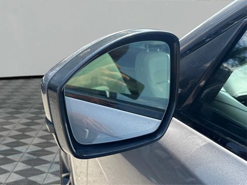 Used 2021 Jaguar F-PACE S AWD/4WD image 24