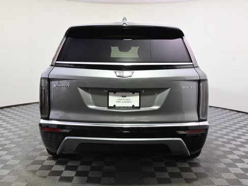 Certified 2026 Cadillac Vistiq Premium Luxury image 5