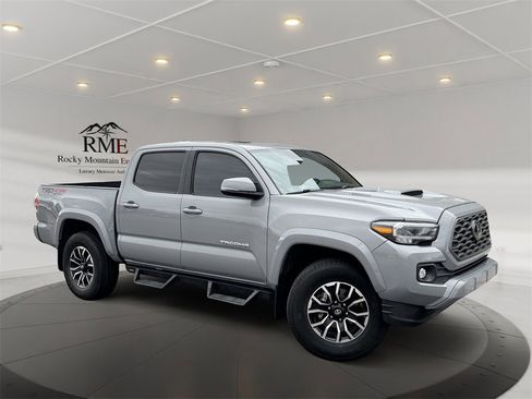 Used 2021 Toyota Tacoma TRD Sport w/ TRD Premium Sport Package image 1