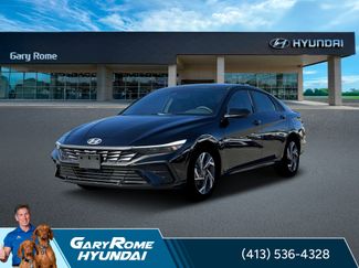 New 2025 Hyundai Elantra SEL FWD video 1